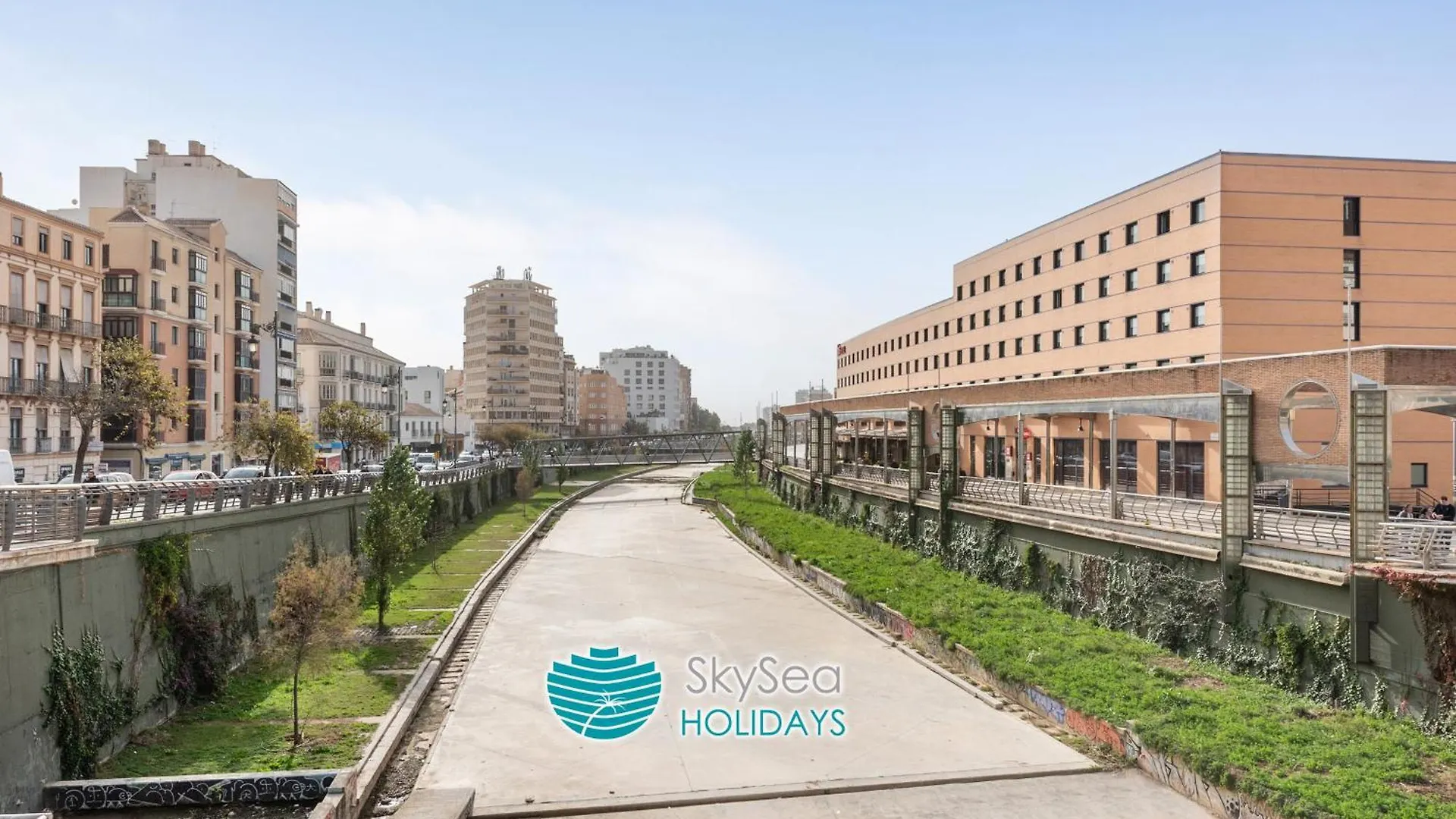 Skysea Holidays Malaga Centro Frente Al Rio 0*,  Spain