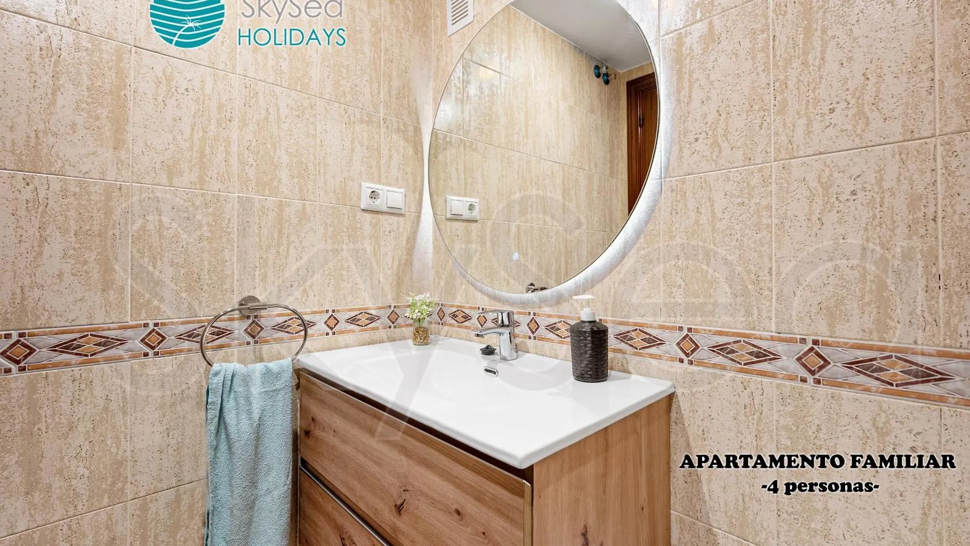 Apartment Skysea Holidays Malaga Centro Frente Al Rio Spain