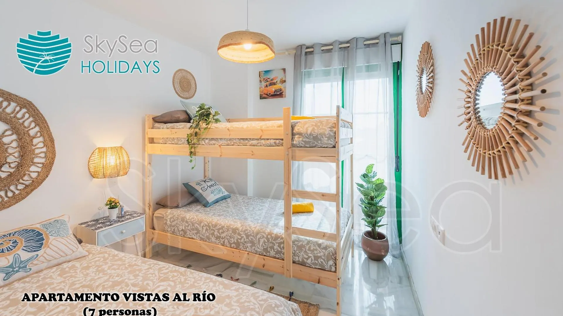 Skysea Holidays Malaga Centro Frente Al Rio 0*,